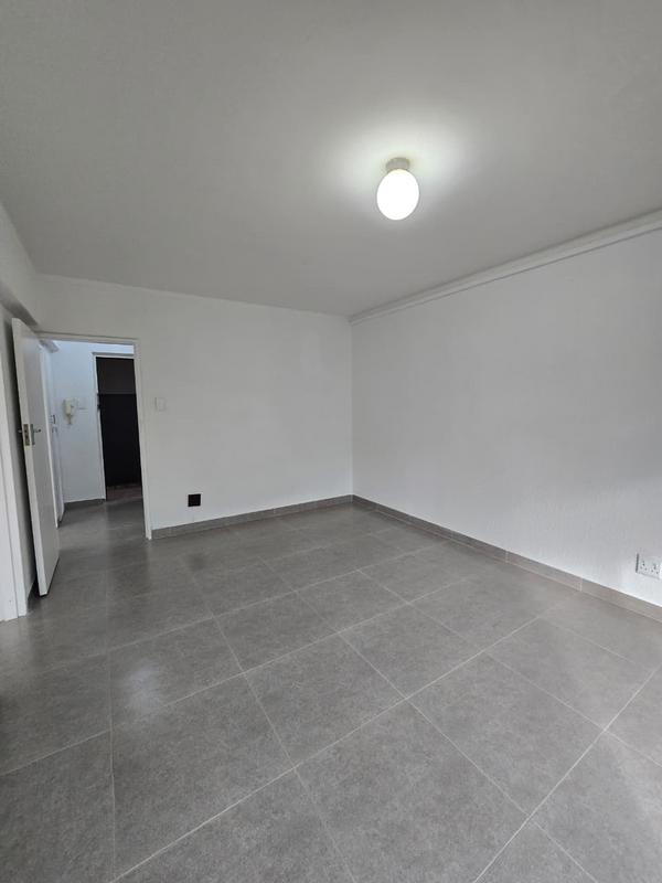 To Let 1 Bedroom Property for Rent in Thornton Western Cape